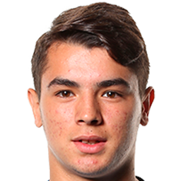 Fiebre entre la afición del Fenerbahçe por Brahim